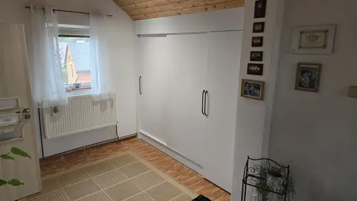 Skříň na míru — realizace